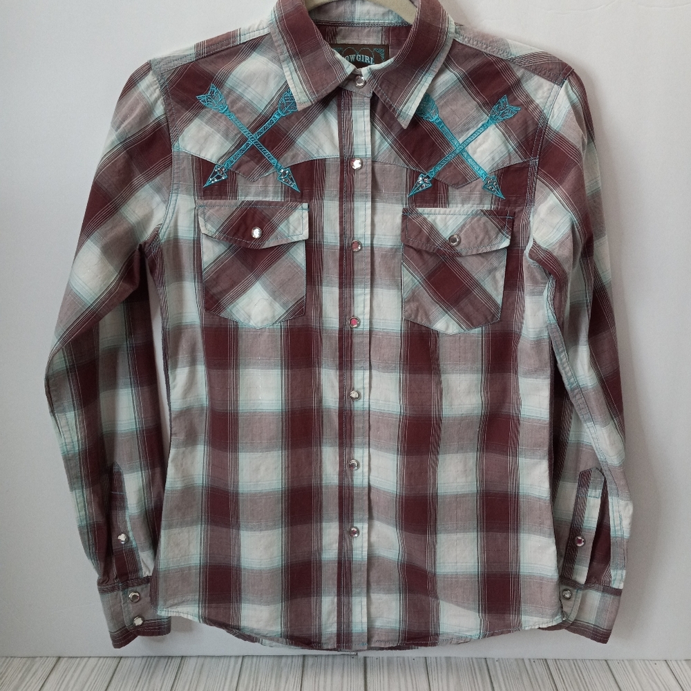 Cowgirl Hardware Western Plaid Embroidered Arrow Rhinestone Top